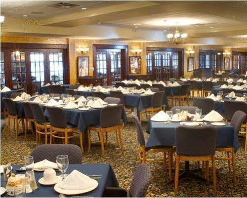 Fern Resort Orillia Εξωτερικό φωτογραφία