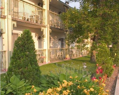 Fern Resort Orillia Εξωτερικό φωτογραφία